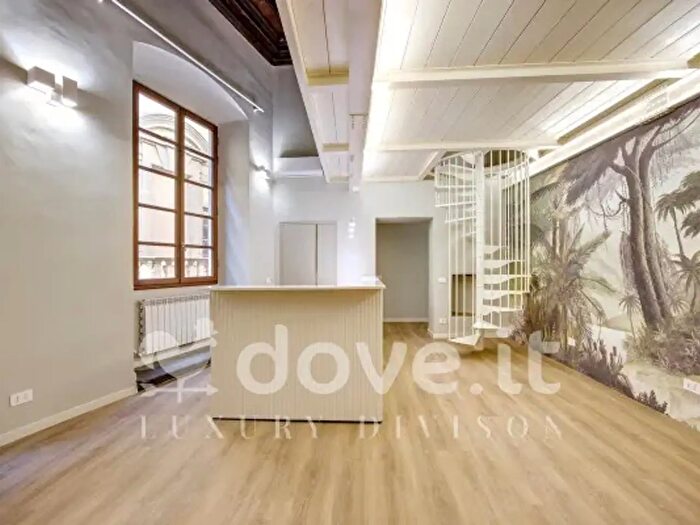 Appartamento trilocale in vendita in Via della Vigna Nuova, Firenze