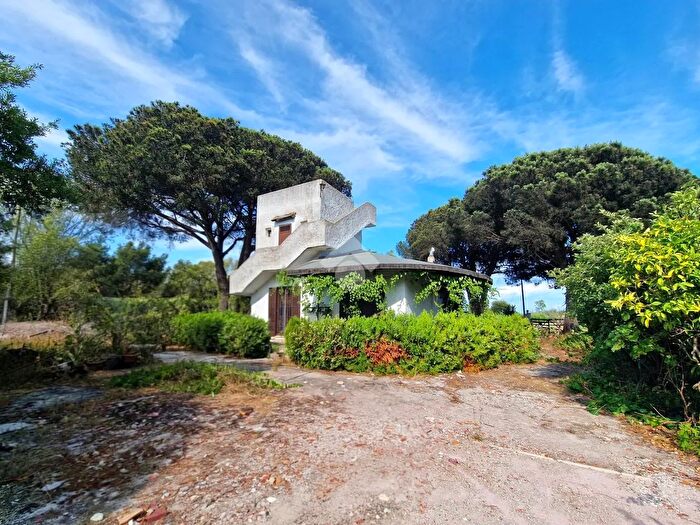 Casa trilocale in vendita in Via Giovanni Pascoli, San Felice Circeo