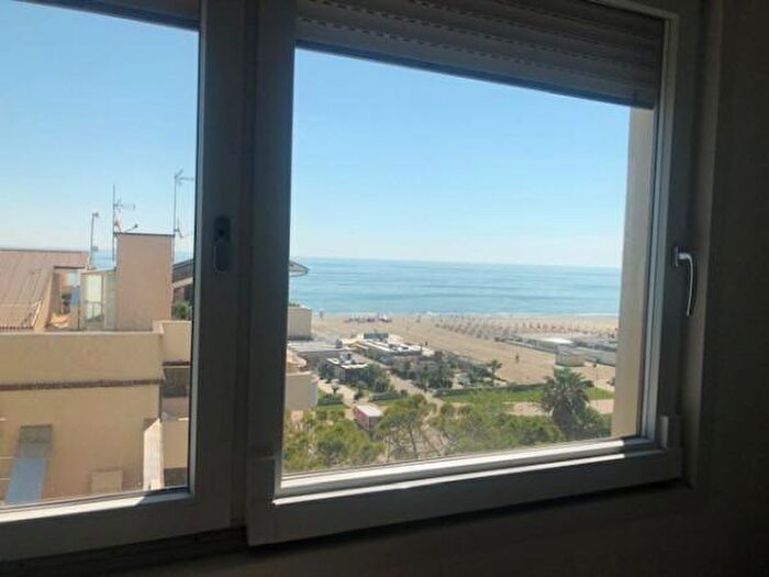 Appartamento trilocale in vendita in Viale Forlì, Cervia