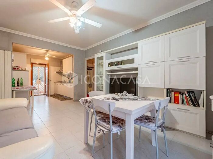 Appartamento quadrilocale in vendita in Viale Copenaghen, Ciampino