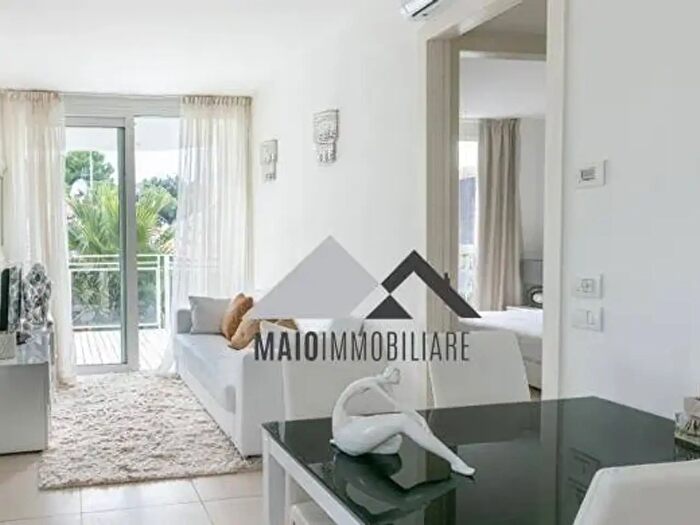 Appartamento trilocale in vendita in Via Mazzini, Riccione