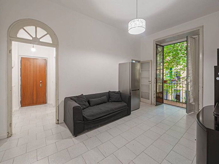 Appartamento bilocale in affitto in Via Giuseppe Pecchio, Città Studi, Milano