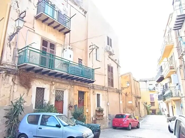 Appartamento con 6 locali in vendita in Piano Lo Presti, Agrigento
