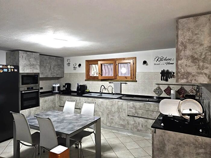 Appartamento quadrilocale in vendita in Cecina