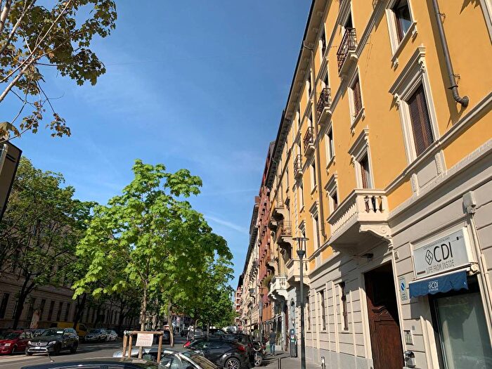Appartamento bilocale in affitto in Via Giulio Romano, Porta Romana Medaglie d'Oro, Milano