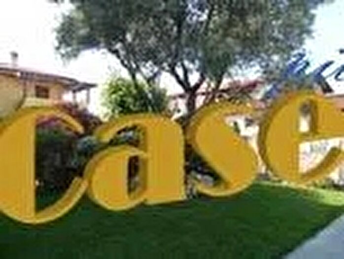 Appartamento con 12 locali in vendita in Pietrasanta