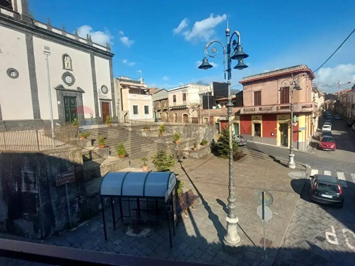 Appartamento trilocale in vendita in Corso Ara di Giove, Pedara