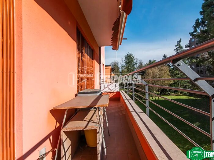 Appartamento trilocale in vendita in Via Don P Mazzolari, Garbagnate Milanese