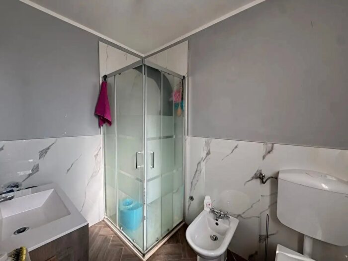 Appartamento trilocale in vendita in Corso Palestro, Vercelli