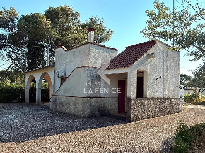 Casa quadrilocale in vendita in Strada Pilozzo, Martina Franca