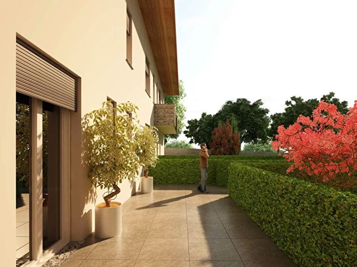 Appartamento bilocale in vendita in Via Cervino, Cantu