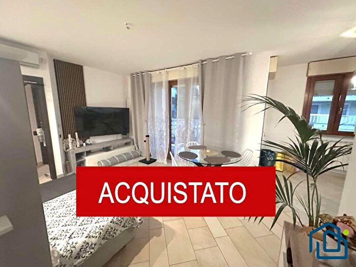 Appartamento bilocale in vendita in Via Eugenio Montale, Arluno