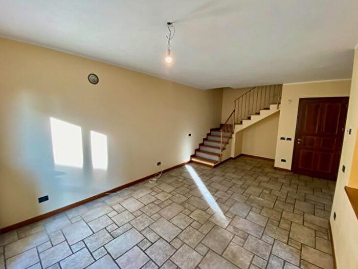 Casa quadrilocale in vendita in Via Cristoforo Colombo, Valdengo