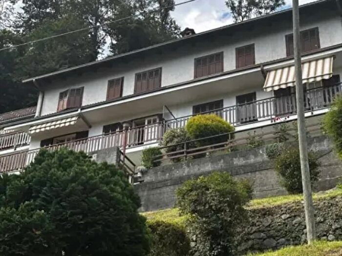 Appartamento bilocale in vendita in Via Fiume Pian del Buco Crevola Sesia Varallo Cellio con Breia Vercelli Piemonte Italia, Varallo