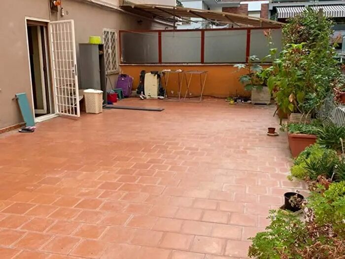 Appartamento in vendita in Via Vacuna, Roma