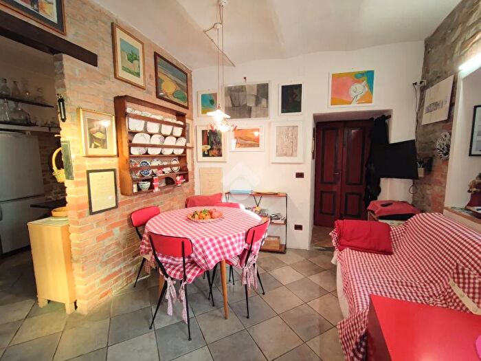 Casa con 6 locali in vendita in Via Roma, Cerreto Grue