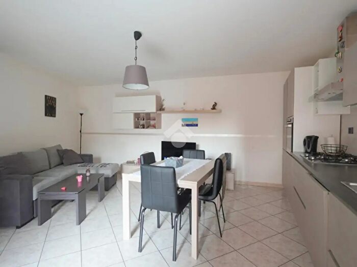 Casa trilocale in vendita in Frazione San Giuliano, Susa