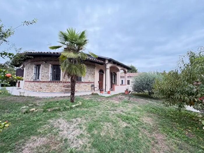 Casa trilocale in vendita in Strada degli Armosini, Isola D'Asti