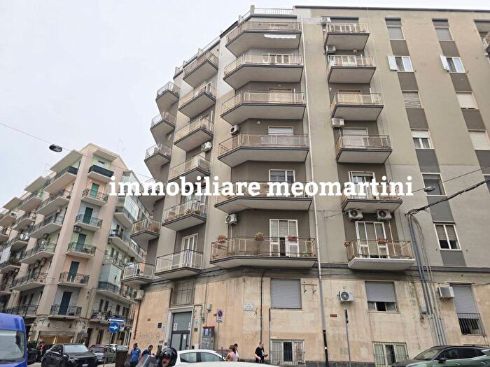 Appartamento con 5 locali in vendita in Via Monsignor Giacomo Carabelli, Gelone Cadorna, Siracusa