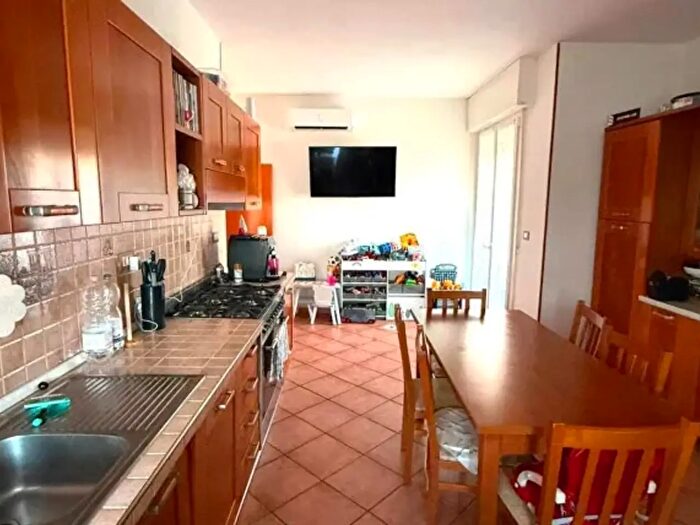 Appartamento quadrilocale in vendita in Via Marche, Lugo