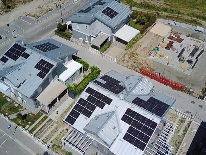 Appartamento quadrilocale in vendita in Viale Amerigo Vespucci, Ravenna