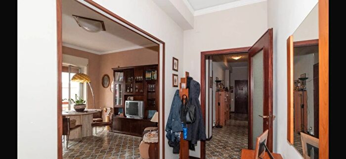 Appartamento con 5 locali in vendita in Via a Gramsci Gravina di Catania, Gravina Di Catania