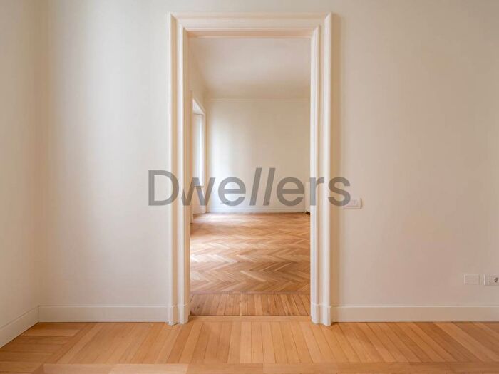 Appartamento quadrilocale in affitto in Via Vincenzo Monti, Vincenzo Monti, Milano