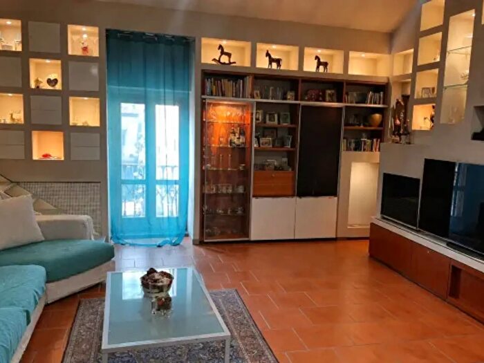 Appartamento quadrilocale in vendita in Via Angelo Brofferio, Asti