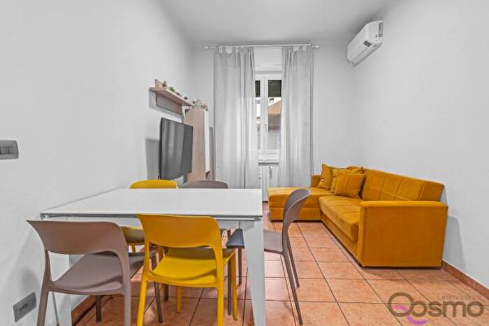 Appartamento quadrilocale in vendita in Via Carlo Dolci, Milano