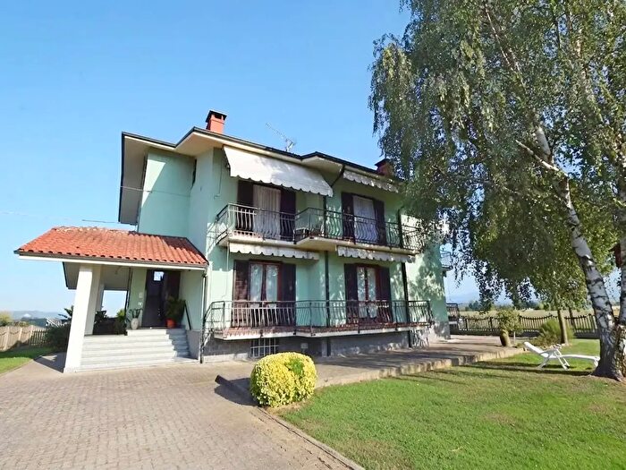 Appartamento con 5 locali in vendita in Strada di Gratteria, Mondovi'