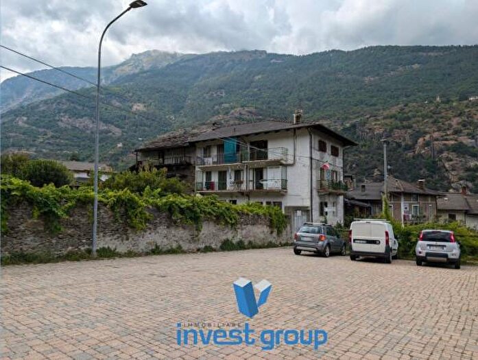 Appartamento bilocale in vendita in Via Generali Sollier, Chiomonte