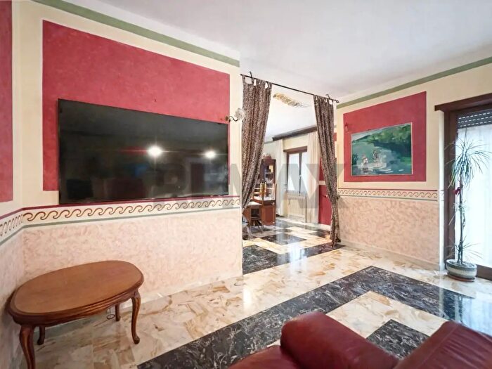 Appartamento con 8 locali in vendita in Via Pozzo San Paolo, Monte San Giovanni Campano