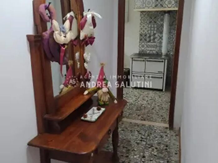 Appartamento con 5 locali in vendita in Montopoli In Val DArno