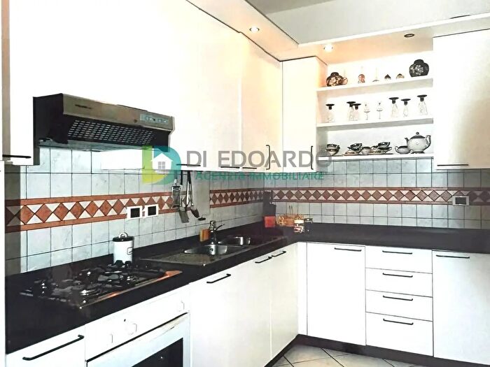 Appartamento con 5 locali in vendita in Via Ungaretti, Martinsicuro