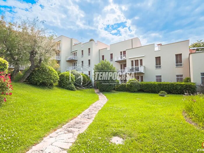 Appartamento quadrilocale in vendita in Via Panoramica, Gabicce Mare