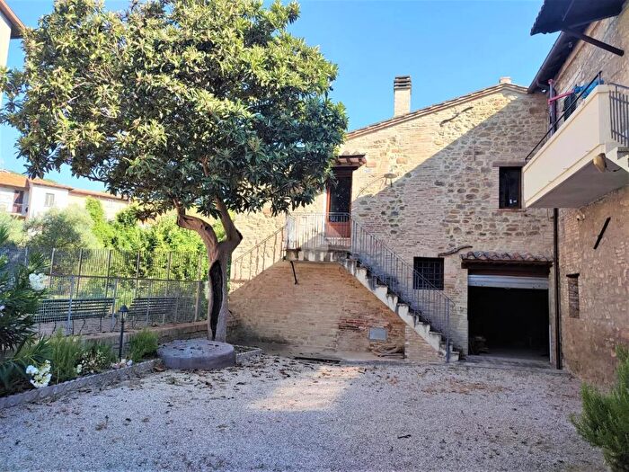 Casa bilocale in vendita in Via delle Marmore, Perugia