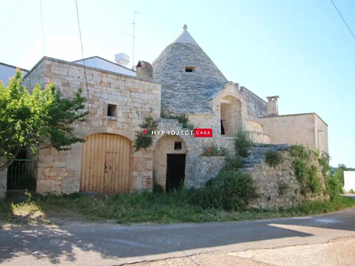Casa con 6 locali in vendita in Strada Monaci, Martina Franca