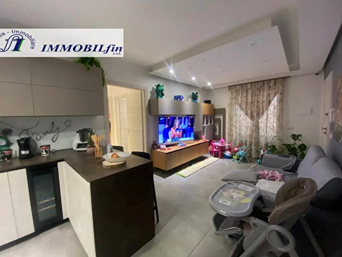 Appartamento con 5 locali in vendita in Via Nazionale, Misilmeri