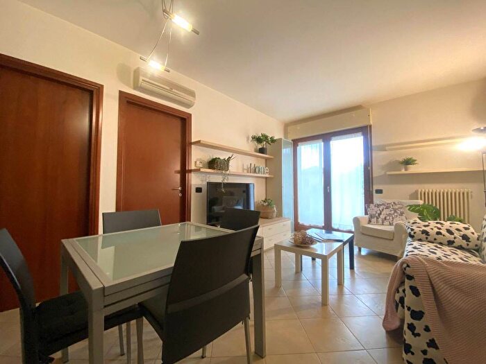 Appartamento bilocale in affitto in Via Luigi Acquisti, Foro Boario, Forlì