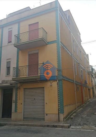 Appartamento con 5 locali in vendita in Via Denaro Castelvetrano, Castelvetrano