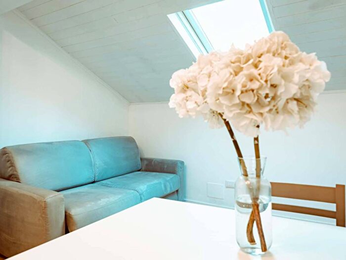 Appartamento in affitto in Viale Bligny, Bocconi, Milano