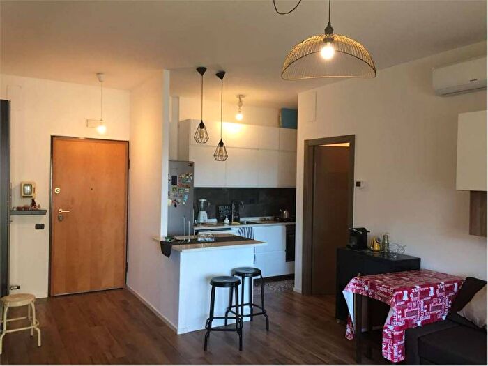 Appartamento bilocale in affitto in VIA CAMILLO ROSALBA J, Poggiofranco, Bari