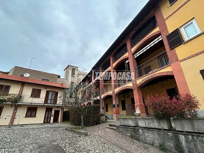 Appartamento bilocale in vendita in Figino Serenza