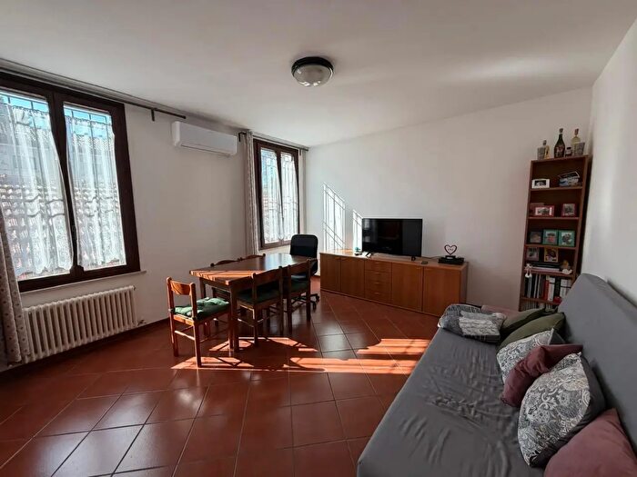Appartamento bilocale in affitto in Via Ilario Spolverini, Parma