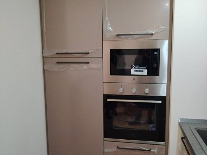 Appartamento bilocale in affitto in Via Giovanni Battista Beccaria, Breo, Mondovì