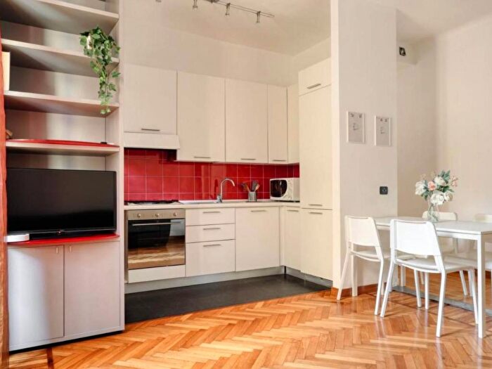 Appartamento bilocale in affitto in Via Lodovico Settala, Porta Venezia, Milano