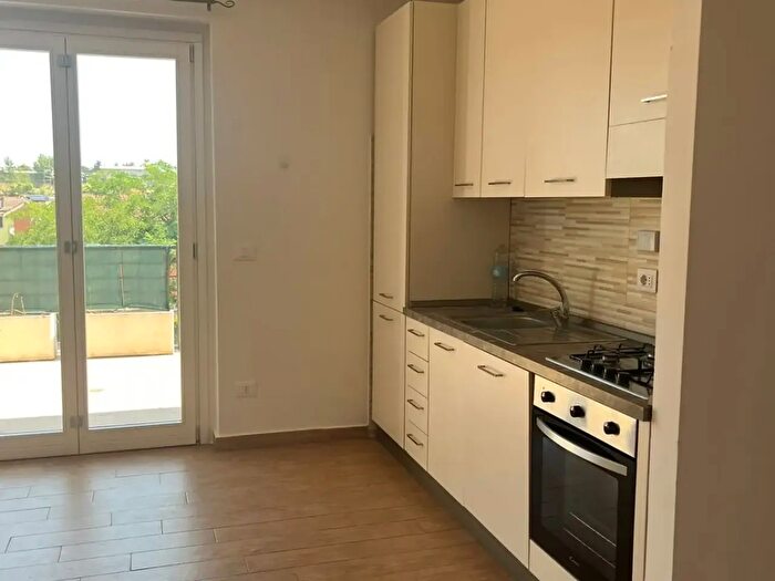 Appartamento trilocale in affitto in Via di Castel di Leva, Roma