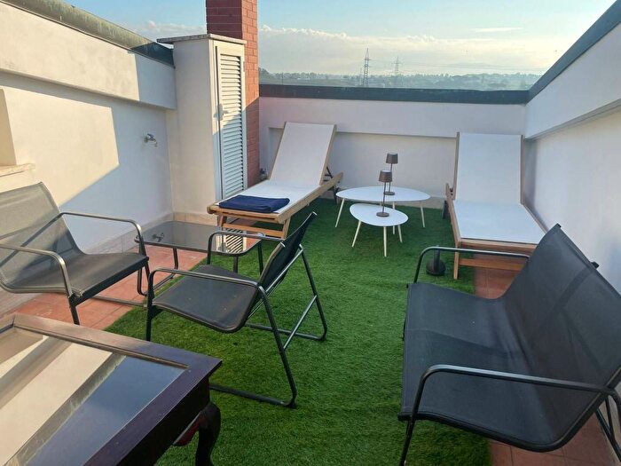 Casa trilocale in affitto in Via Renato Caccioppoli, Castel di Leva, Roma