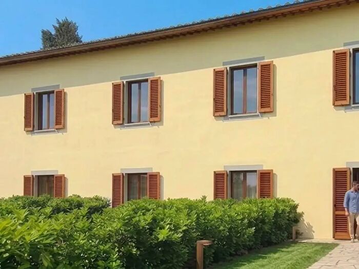 Appartamento con 6 locali in vendita in Strada di Salteano, Siena