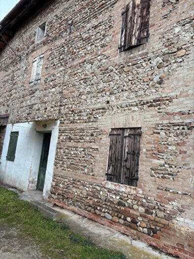 Casa in vendita in Via Cavour, Volpago Del Montello